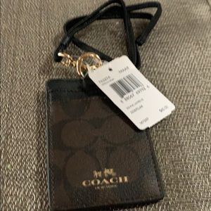 Coach Id holder